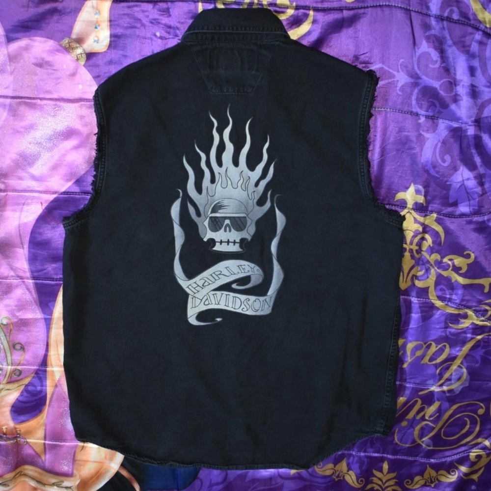 Harley Davidson Logo Mens BLAZING BONES T-shirt Vest Flaming Skull Large Black